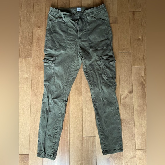 Gap Skinny Cargo - Picture 1 of 3